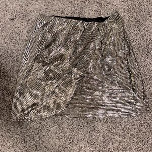 Metallic shine skirt